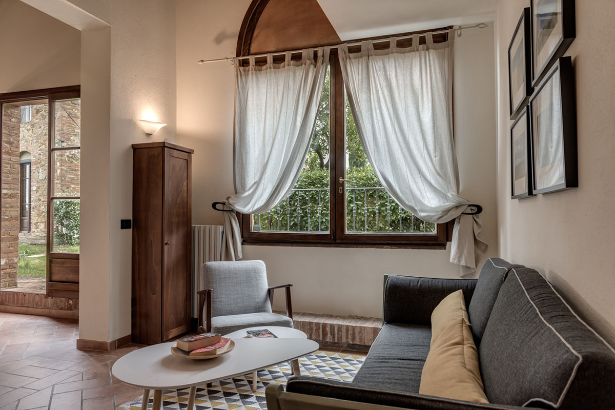 <i18n class='notranslate'>Tarquinia - Fienile</i18n>