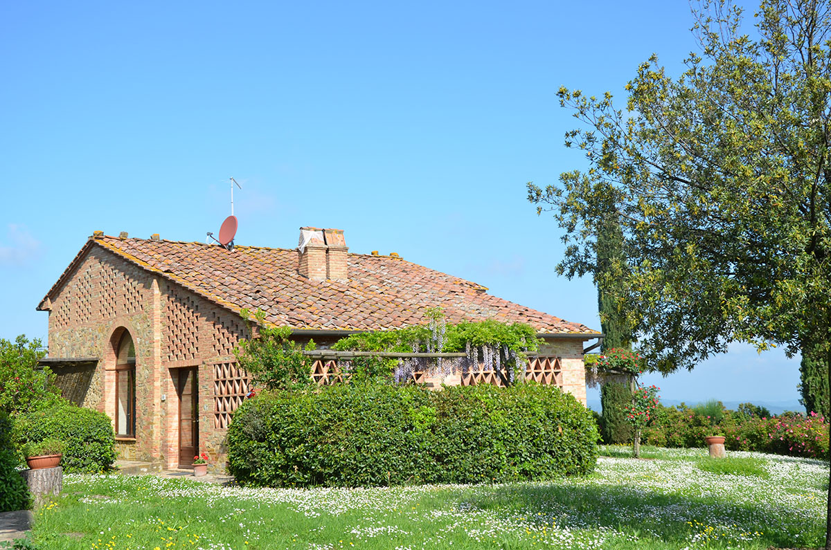 Foto degli esterni del Rigore in Chianti